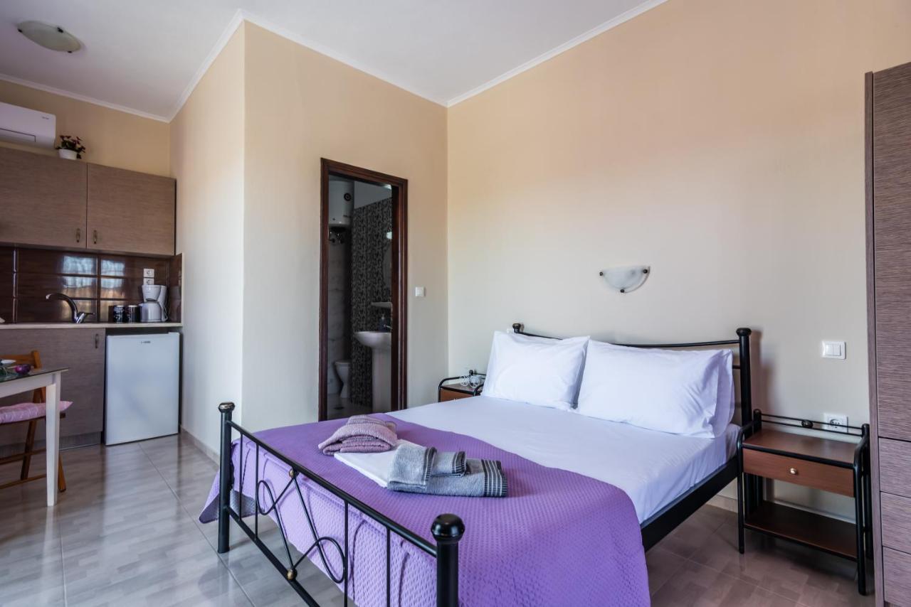 Tzivaeri Studios Zefiria Bagian luar foto